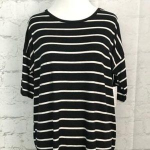 NWT Lularoe Irma Short Sleeve Top Blouse Shirt